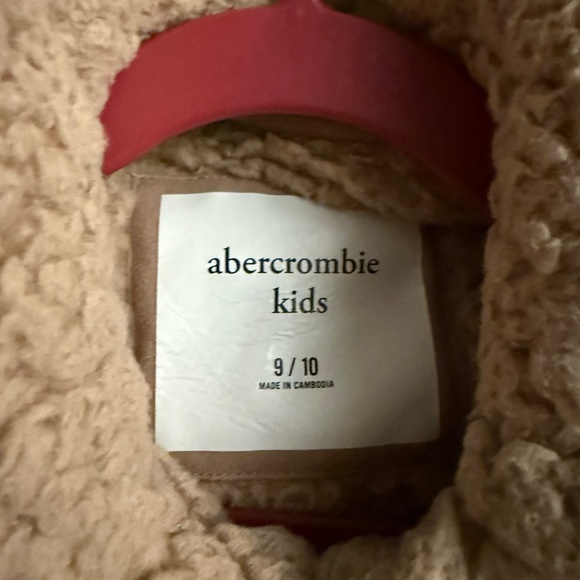 Abercrombie Kids Teddy Bear Jacket - Size 9/10 - Picture 2 of 3